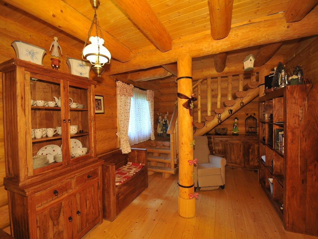 Zrubova Chata Tatry Stará Lesná Стая снимка
