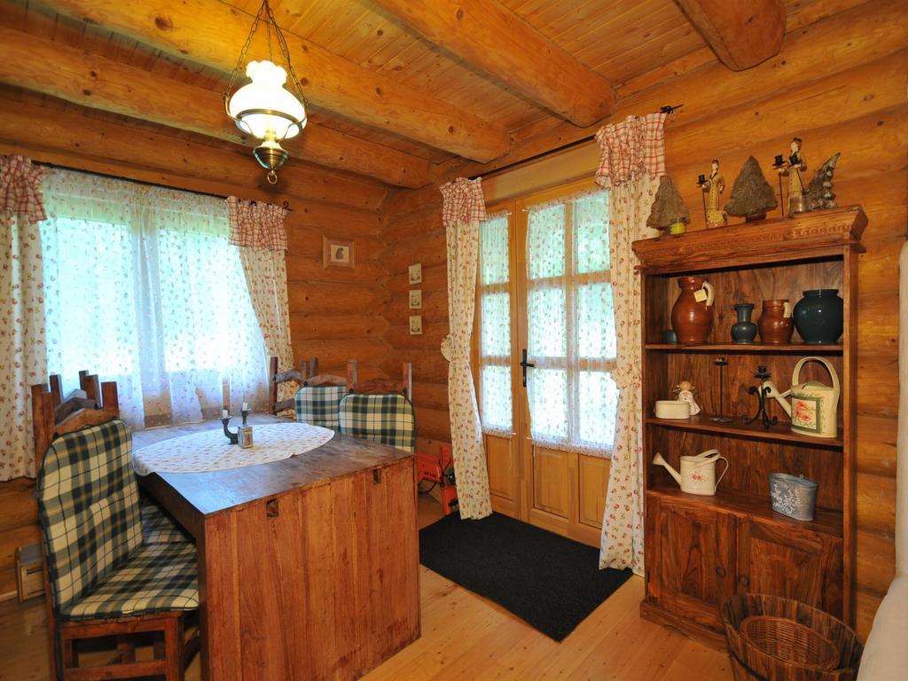 Zrubova Chata Tatry Stará Lesná Стая снимка